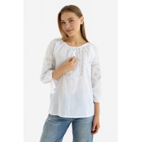 Жіноча вишиванка 